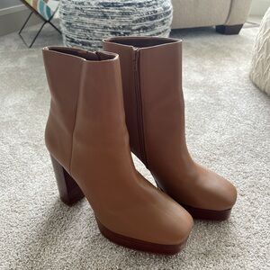 Madden girl autumn platform boot